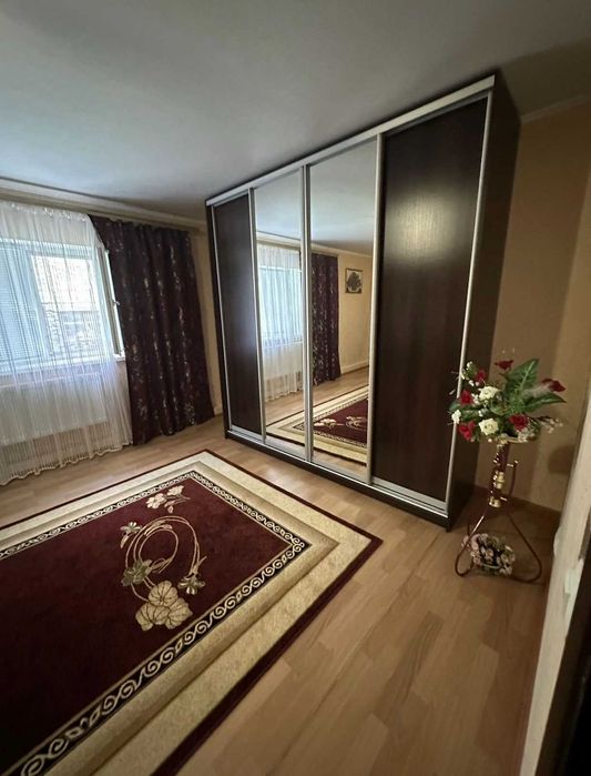 Продаж 2 К. Старокостянтинів