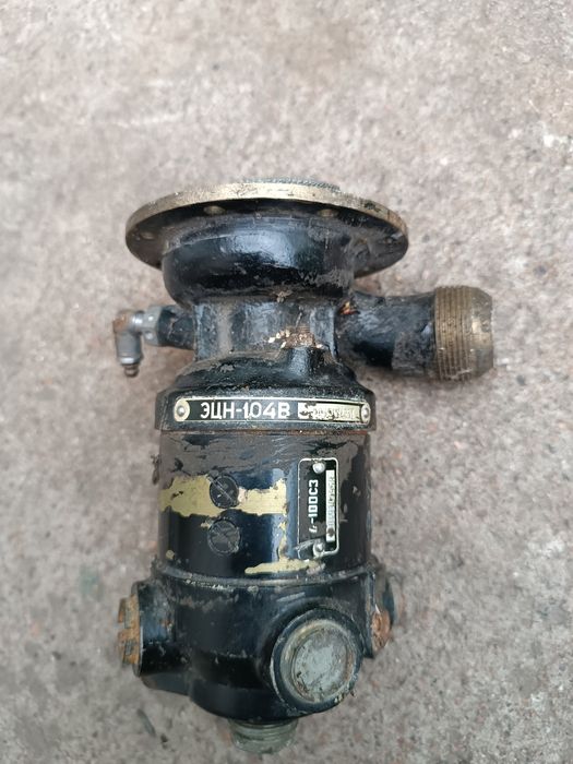 Топливный насос авиационый ЭЦН-104В 27 вольт