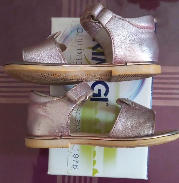 Sandaly skorzane dziewczece srebrne PRIMIGI 23 (14 cm)