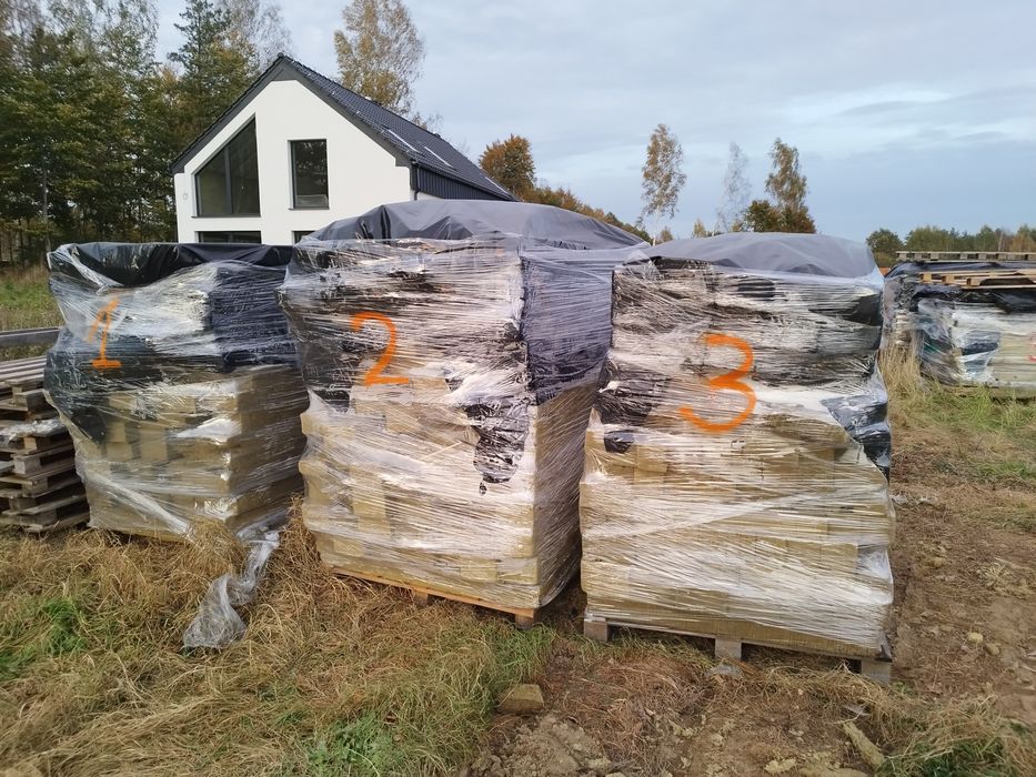 Wełna Skalna Mineralna Rockwool ocieplenie