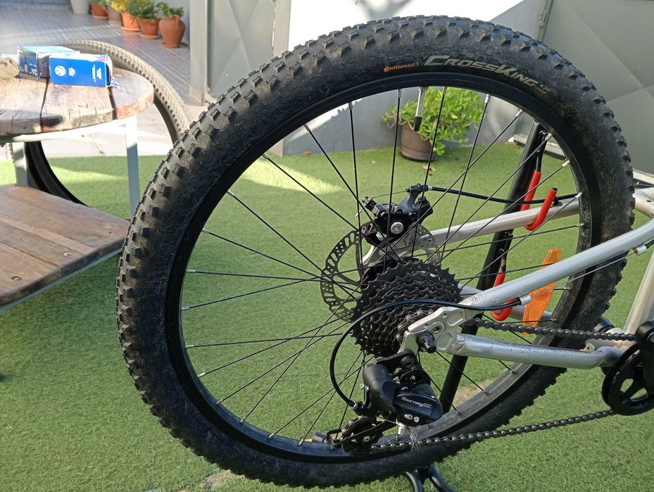 Bicicleta Scott Scale Roda 24 Criança