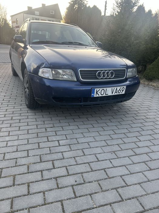 Audi A4 1.8 , Gaz , nowy przeglad , hak