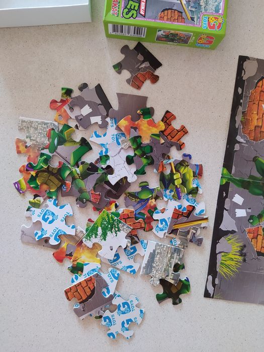 Пазл черепашки ніндзя 30смх21см (35 деталей)