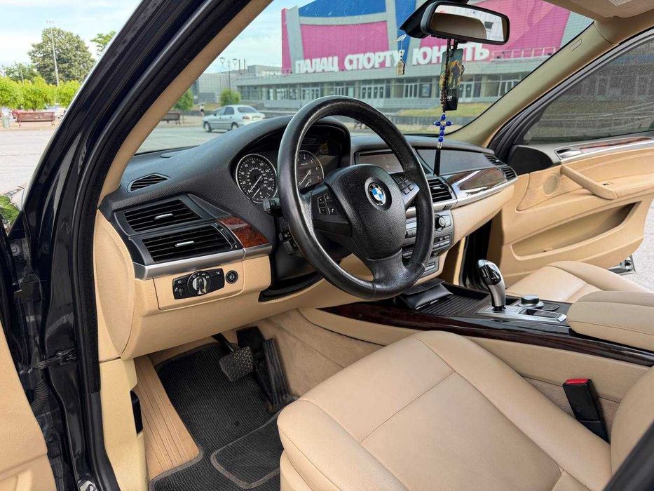 Продам BMW X5 2007