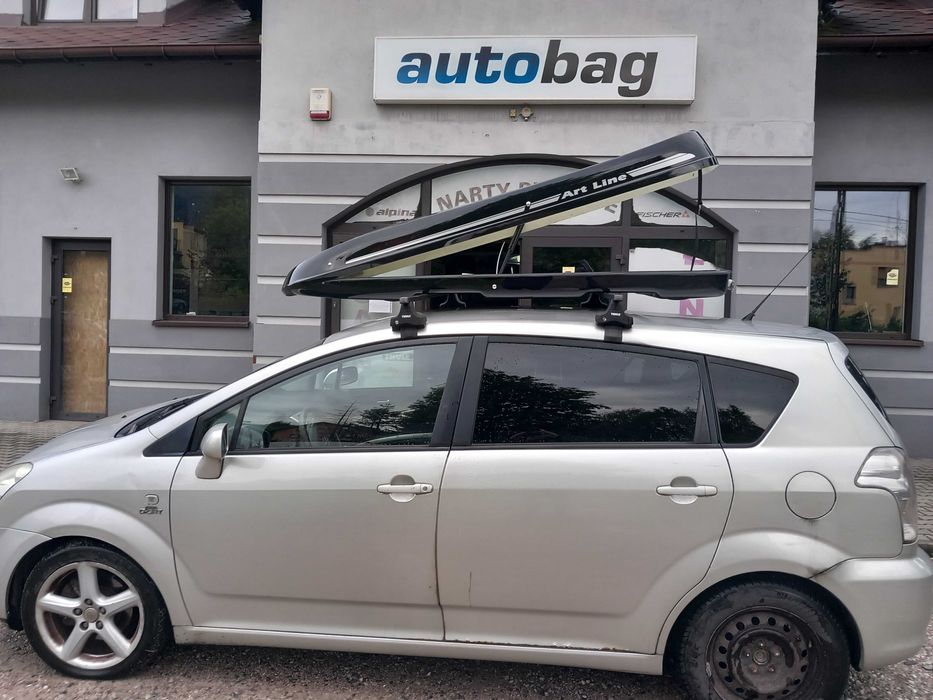 Box dachowy, bagażnik MD 28. Mocny, niski , czarny metalik , wykonany w technologii włókna szklanego
