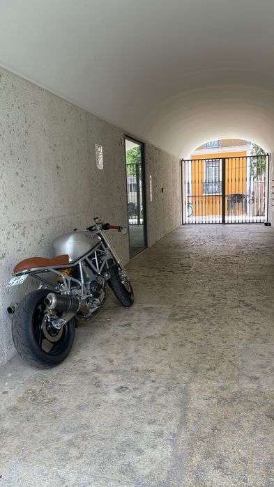 Ducati Supersport 1000S - Custom Cafe Racer