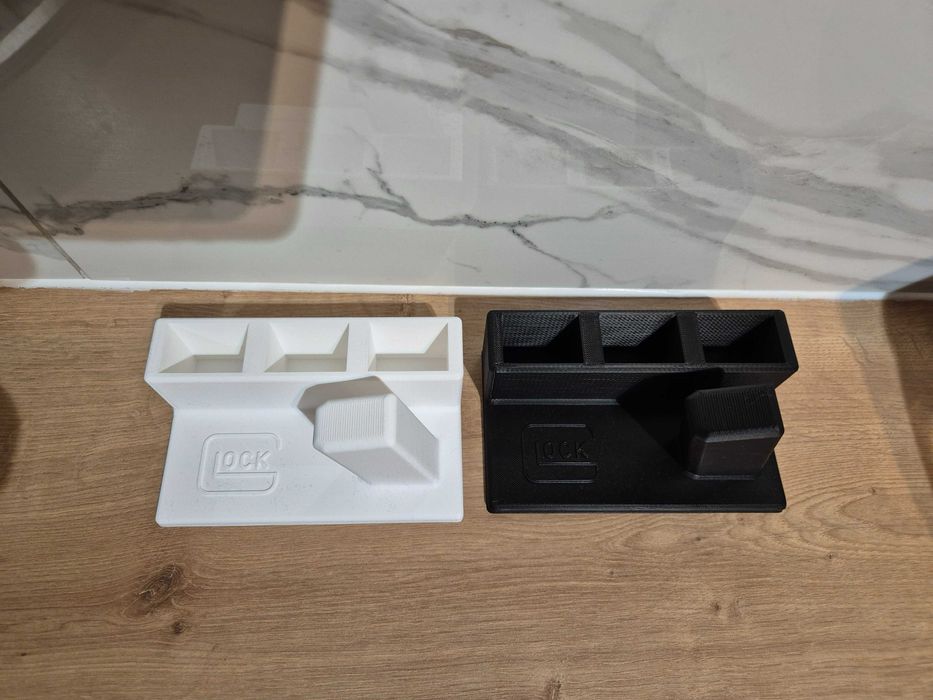 Podstawa Glock 17 19 z miejscami na magi