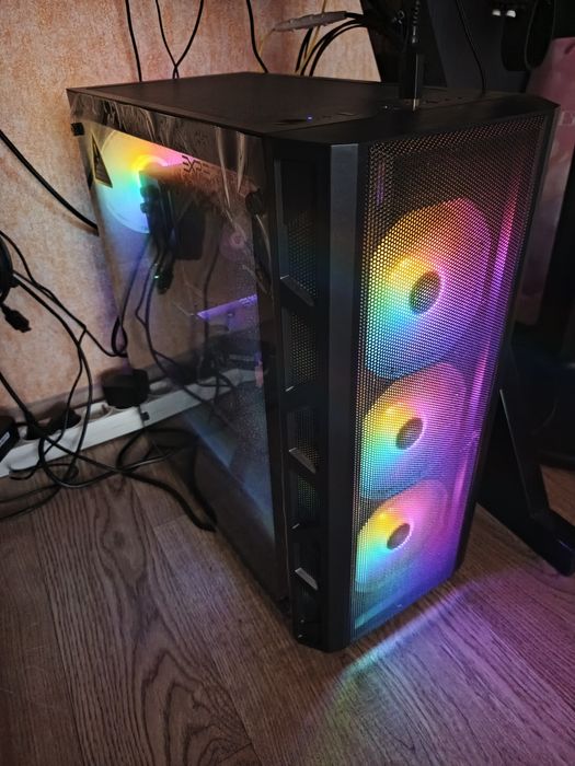 Ігровий пк + монітор і клавіатура