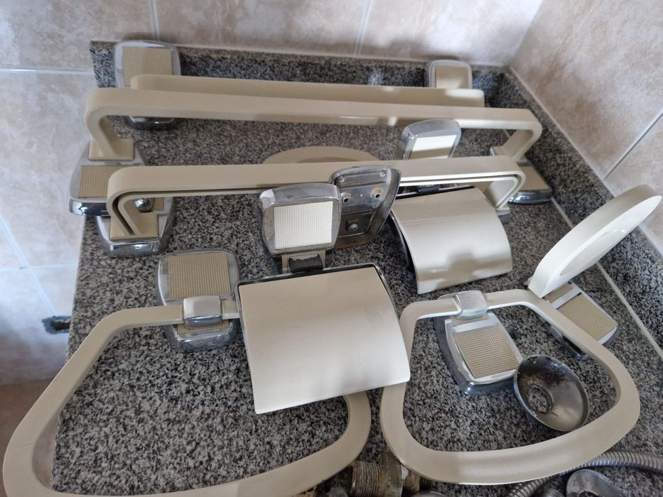 casa de banho acessorios e sanitarios