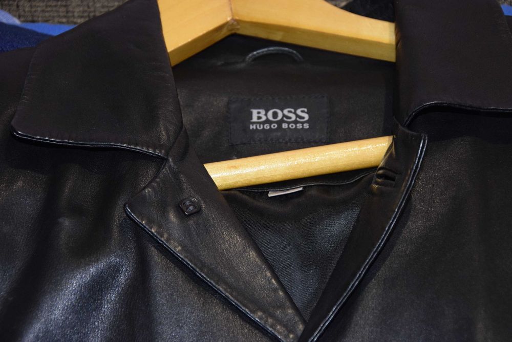 Кожаная куртка HUGO BOSS