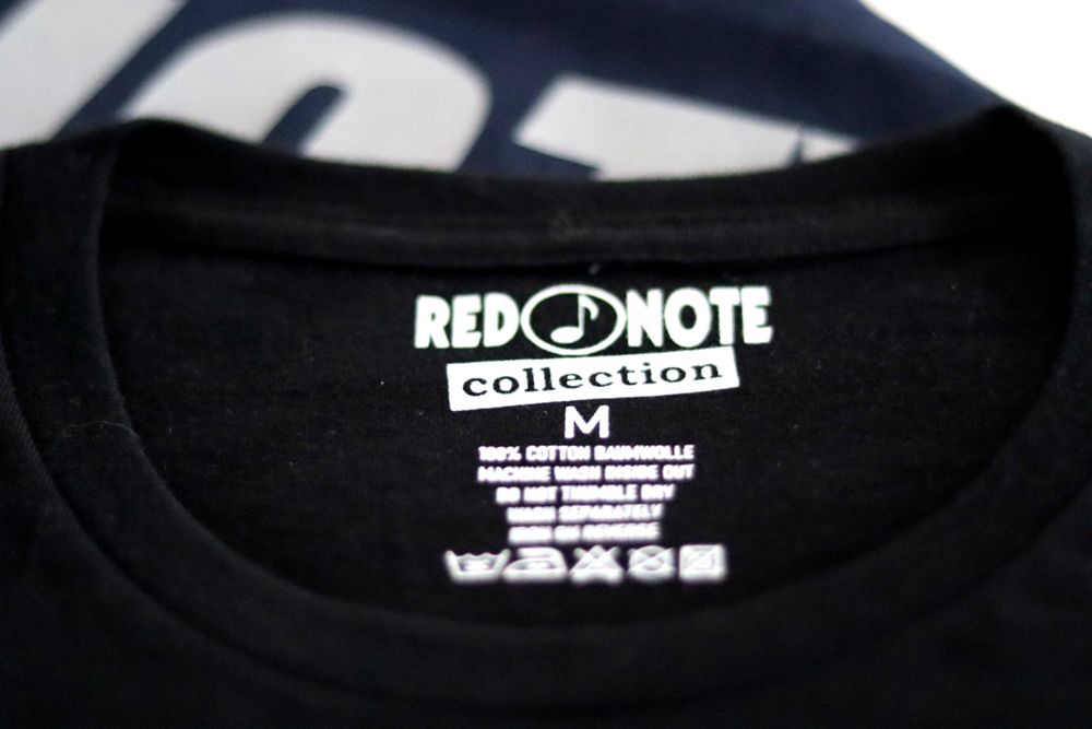 Autorska muzyczna koszulka t-shirt dla gitarzysty różne wzory Red Note