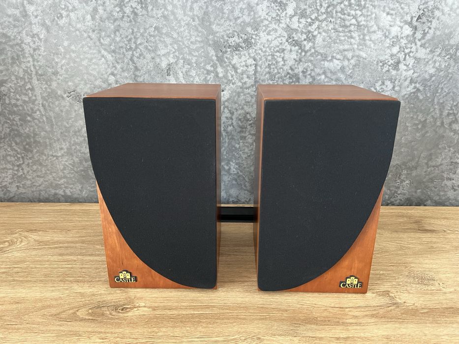 Акустическая система Castle Clifton 2 ( полочники, Англия)