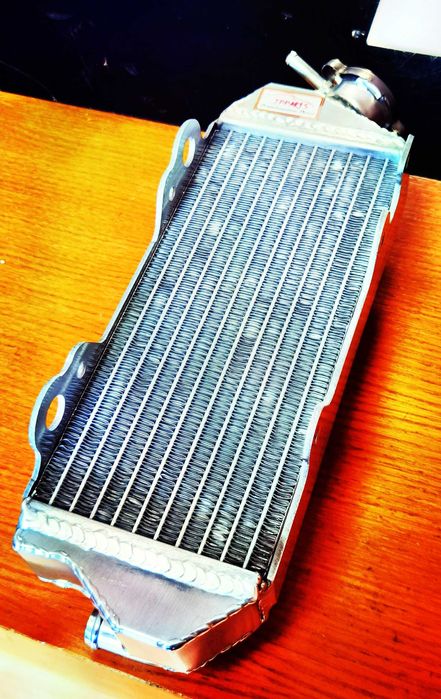 Radiador Yamaha YZ80 e YZ80E1 de 93 a 01 Alumínio de Alta Performance