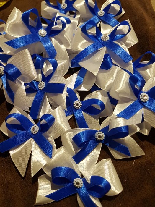 Бантики бутоньєрки для гостей