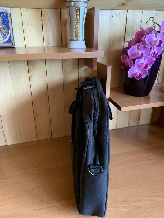 Сумка портфель фірмена “hp” для ноутбука на 15.6 дюймів 40*30*5 см