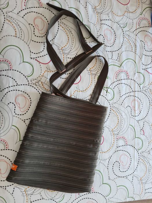 Mala de Senhora (Tote Bag) - cor verde - Marca ZIP..IT