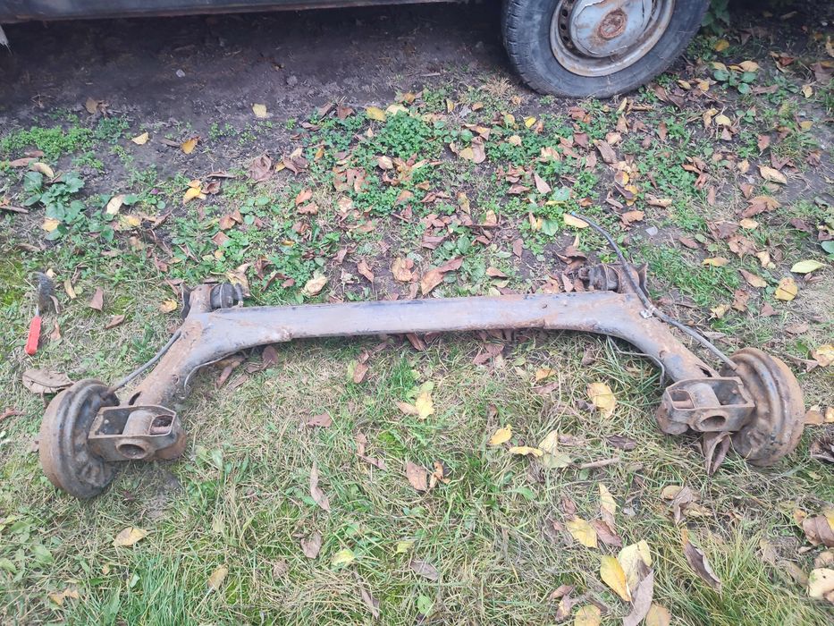 Задня балка Фольксваген гольф 3 дизель