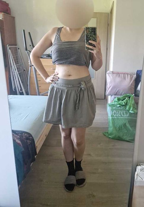 Beżowa mini spódnica Pimkie