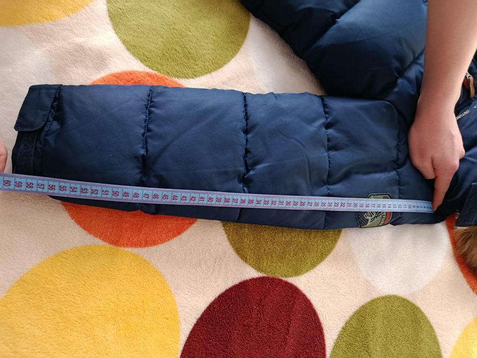 Продам куртку зимову