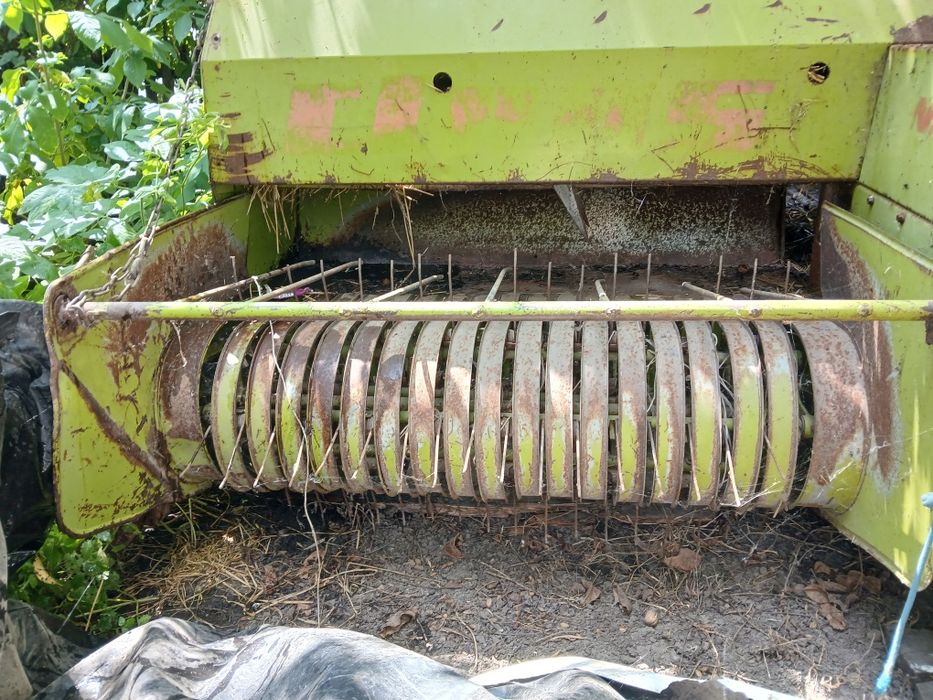 Продам тюкопрес Claas Markant