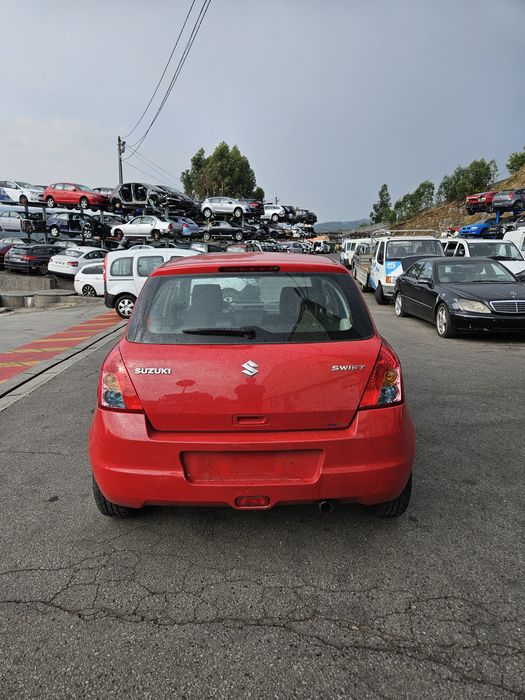 Suzuki Swift 1.3 DDiS de 2008 para peças