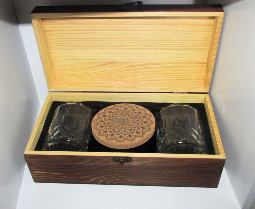 Whisky Glasses, Stones, Coasters & Spoon Gift Set Unused (Ayaoqiang)