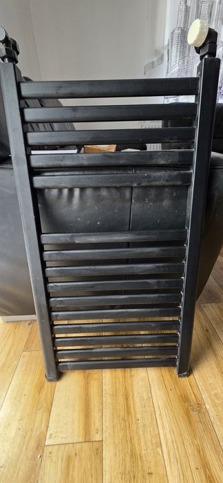 Grzejnik łazienkowy typu drabinkowego,