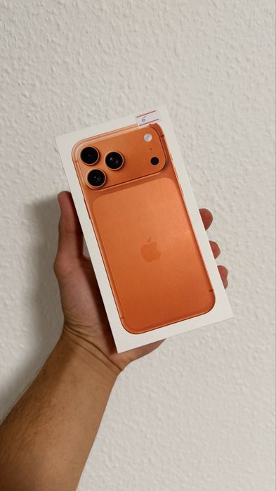 Iphone 17 Pro Max Orange/Blau New неверлок