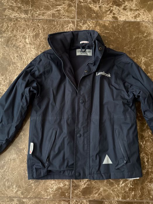 Чоловіча куртка вітровка