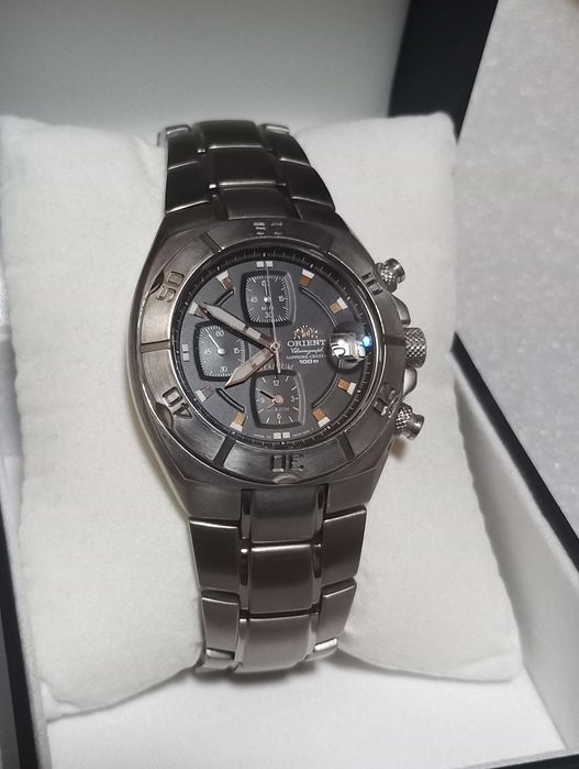 годинник Orient titanium хронограф