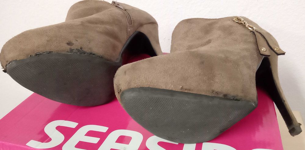 Sapatos e sandálias senhora, nº 38, cada par por 5€