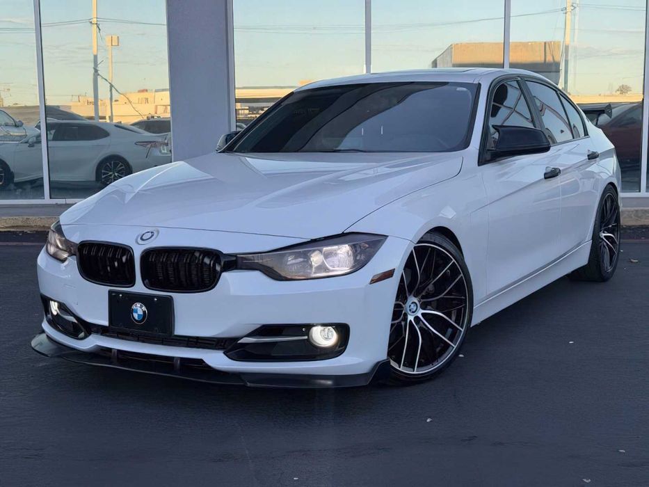 BMW 3 Series 328i      2014