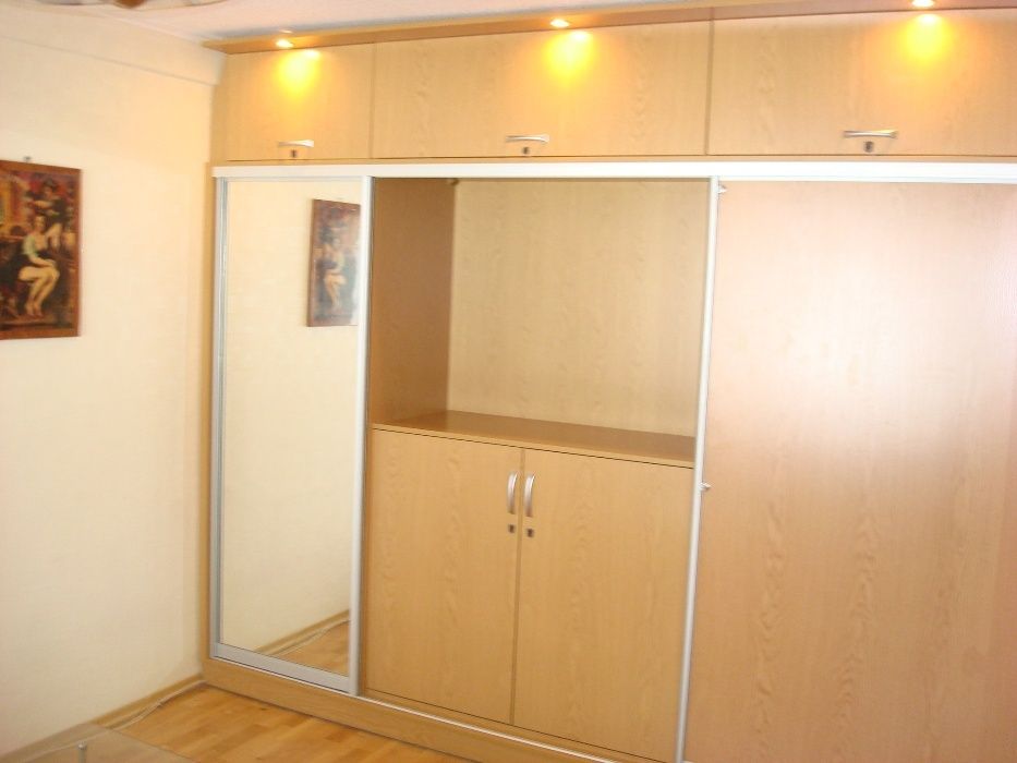 Почасово и посуточно 1-комнатная квартира рядом с метро Оболонь