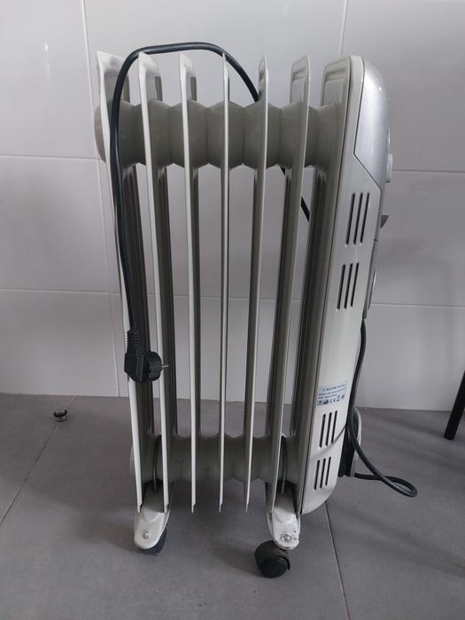 Aquecedor a óleo CROWN 1500W