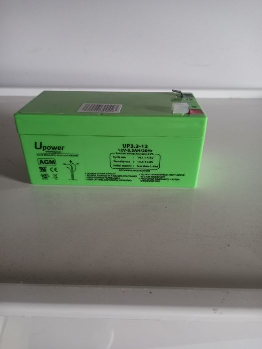 Baterias  AGM 6 /12 Volts