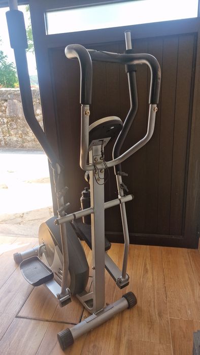 Bicicleta de ginástica