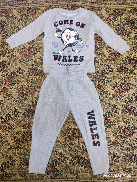 Дитячий костюм George на хлопчика 3р, на флісі, стан гарний