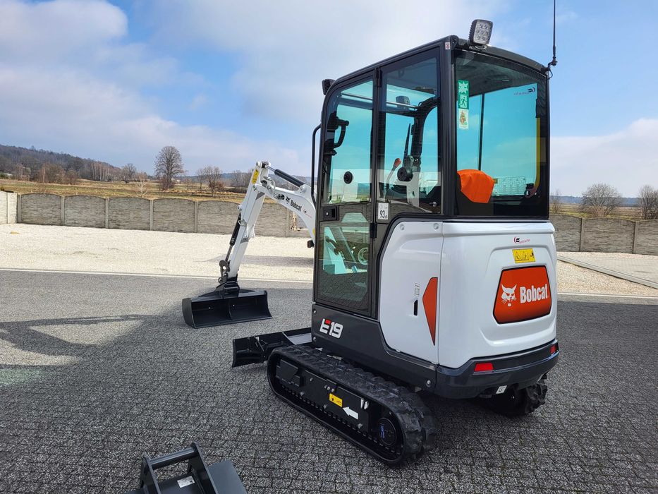 Wynajem minikoparka minikoparki koparka Bobcat