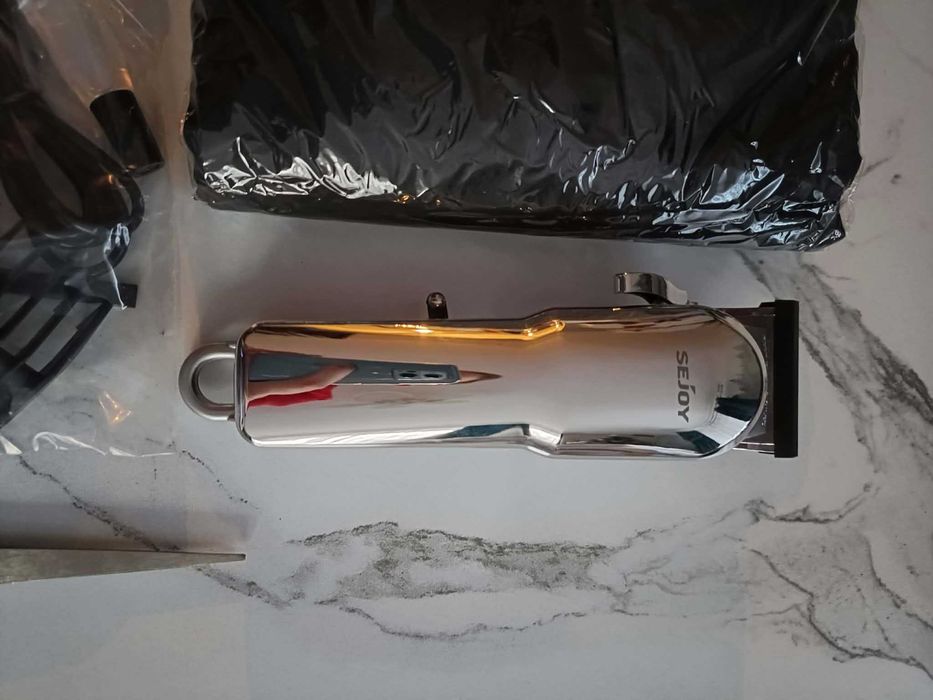 trymer do włosów i brody