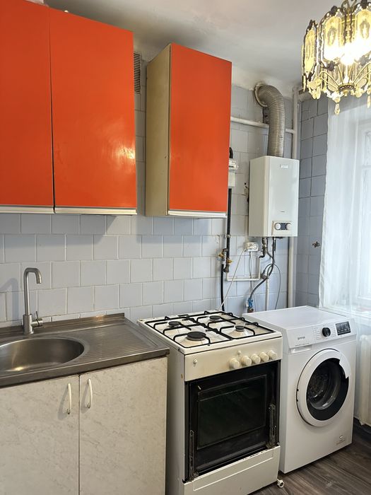 1 кімнатна квартира вул. Миру 7