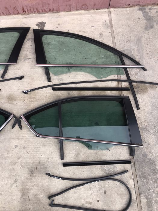 Скло Шкода Октавія А7