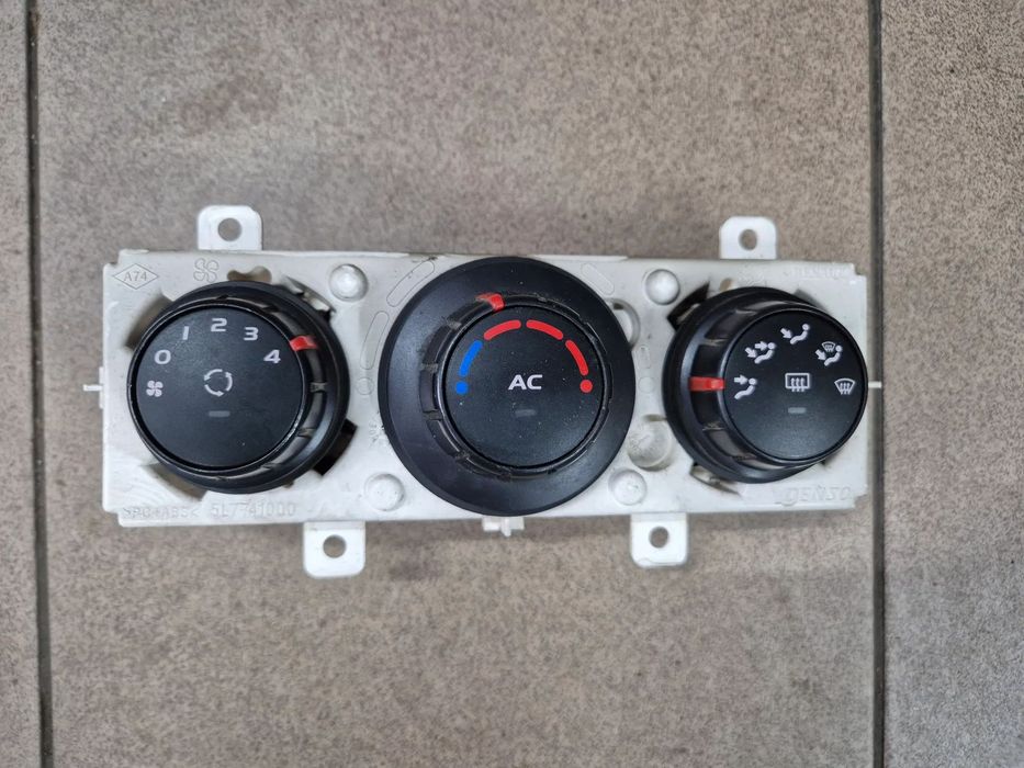 PANEL OGRZEWANIA WENTYLACJI KLIMA MASTER III MOVANO B  NV400 2.3 10r.+