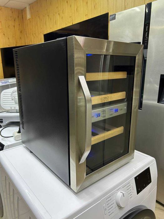 Міні охолоджувач  для вина та напоїв CASO
mod.  SC-12B з Німечинни Б\В