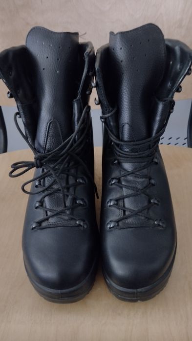 Buty wojskowe zimowe