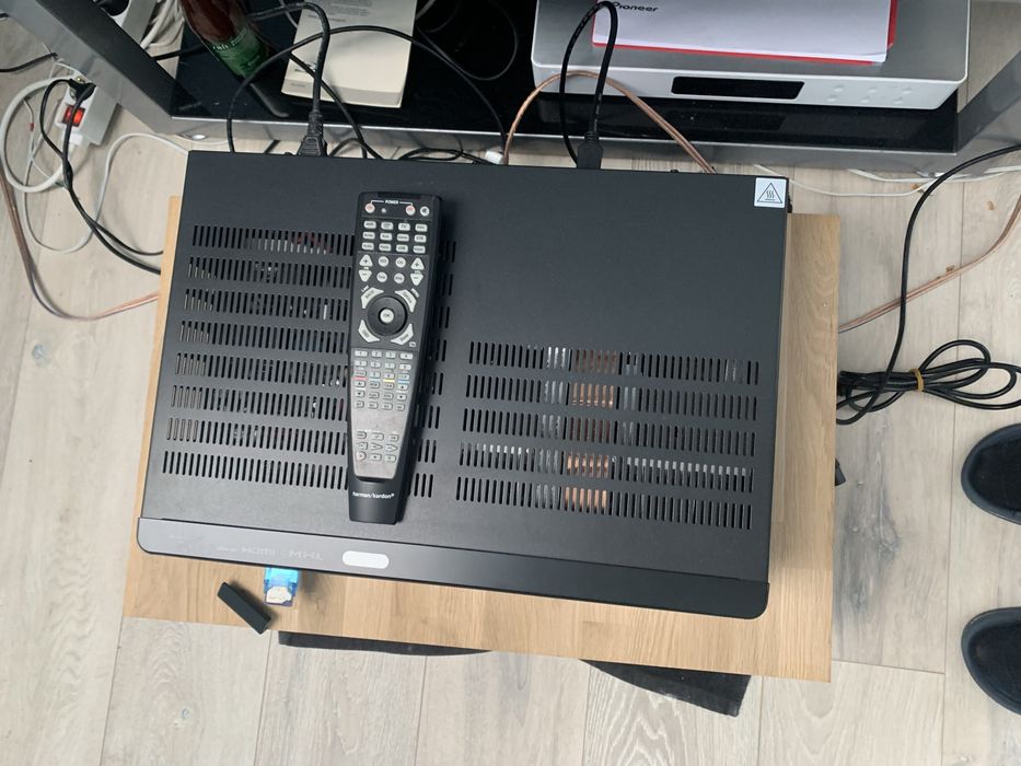 Ampltuner Harman Kardon AVR 161s