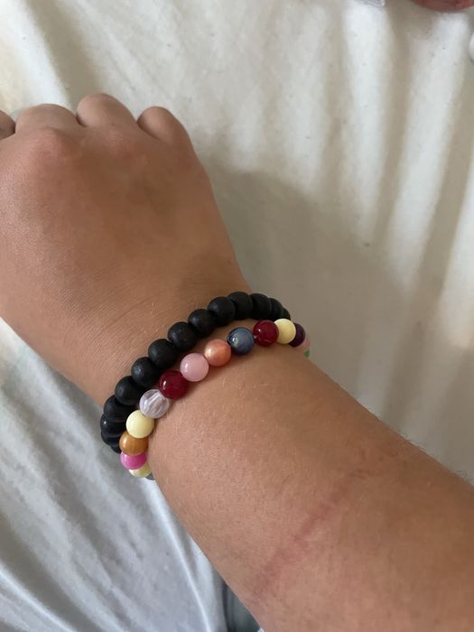 Обруч на голову /заколка качка/іграшка дракон/спрей ейвон/крем для рук