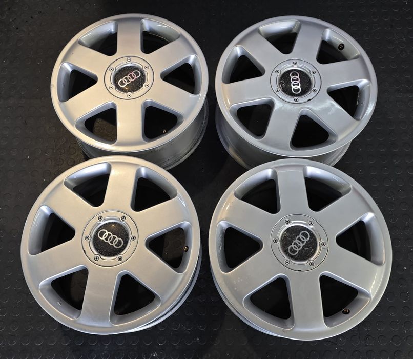 Jantes 17 Audi 5x100 Impecáveis
