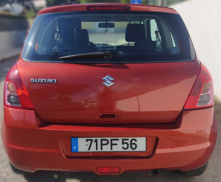 Suzuki Swift 1.3 Gasolina 2008 167000 km foto 5