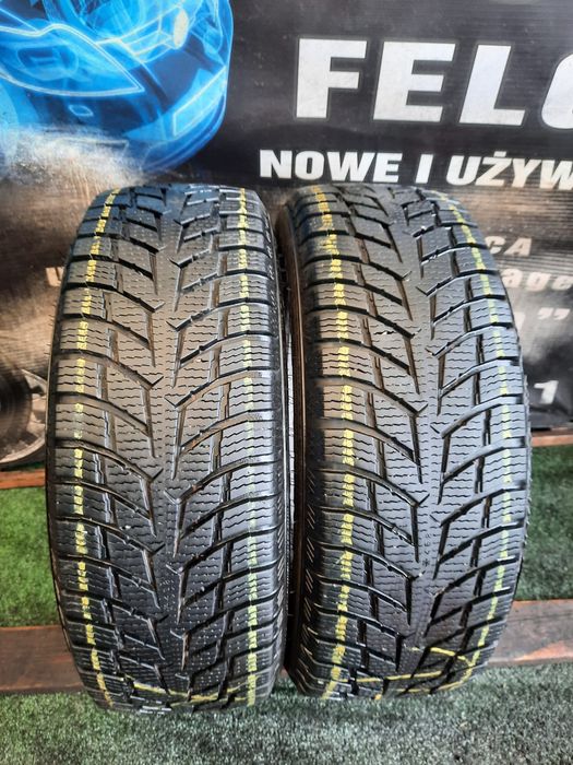 Opony zimowe 215/60/17C Nokian wzmacniane Para 9mm jak  Nowe