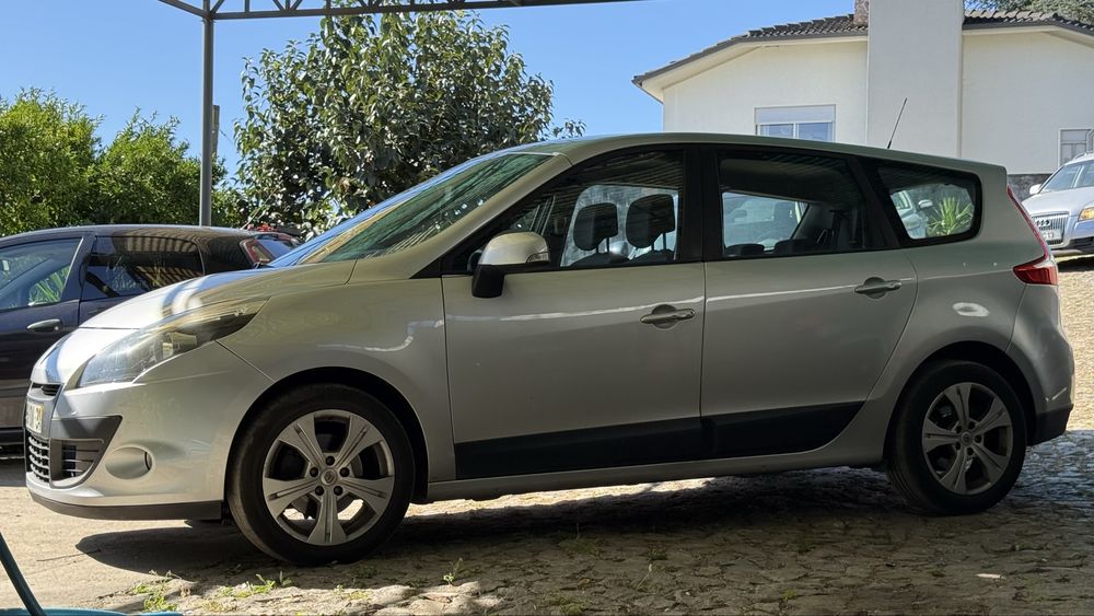 Renault Grand scenic 1.5 dci 7 lugares 2011 foto 3